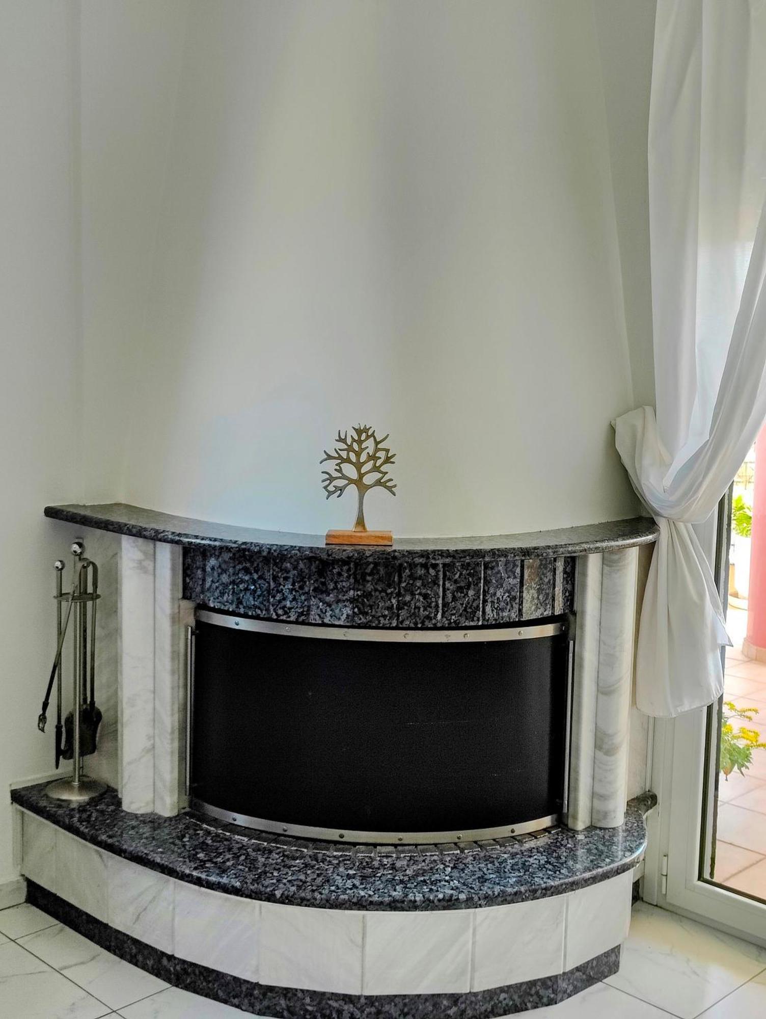 Celestial Garden-Thessaloniki'S Modern, Eclectic Penthouse With An Amazing View And Veranda Экстерьер фото